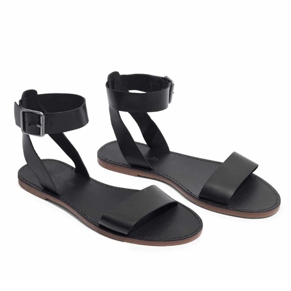Madewell Shoes - Madewell• NWT black sandals 10